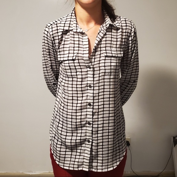 Patterned button down - Picture 4 of 7